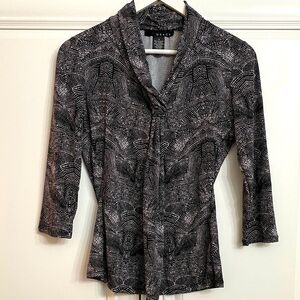 Grace Size Small V Neck with Knot 3/4 Sleeve Black and White Blouse Top
